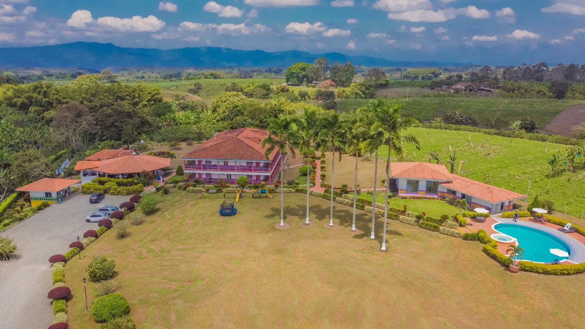 Hotel Arrayanes Del Quindio 蒙特内哥罗 外观 照片