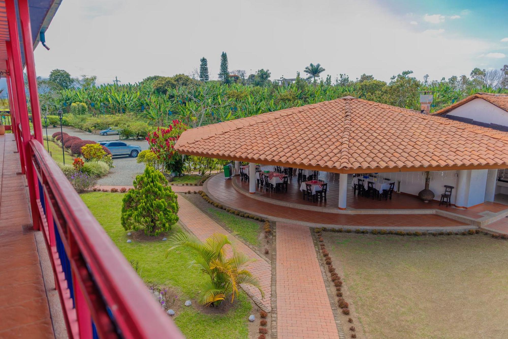 Hotel Arrayanes Del Quindio 蒙特内哥罗 外观 照片