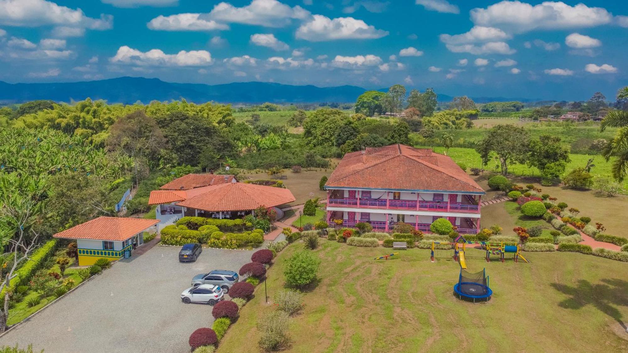 Hotel Arrayanes Del Quindio 蒙特内哥罗 外观 照片